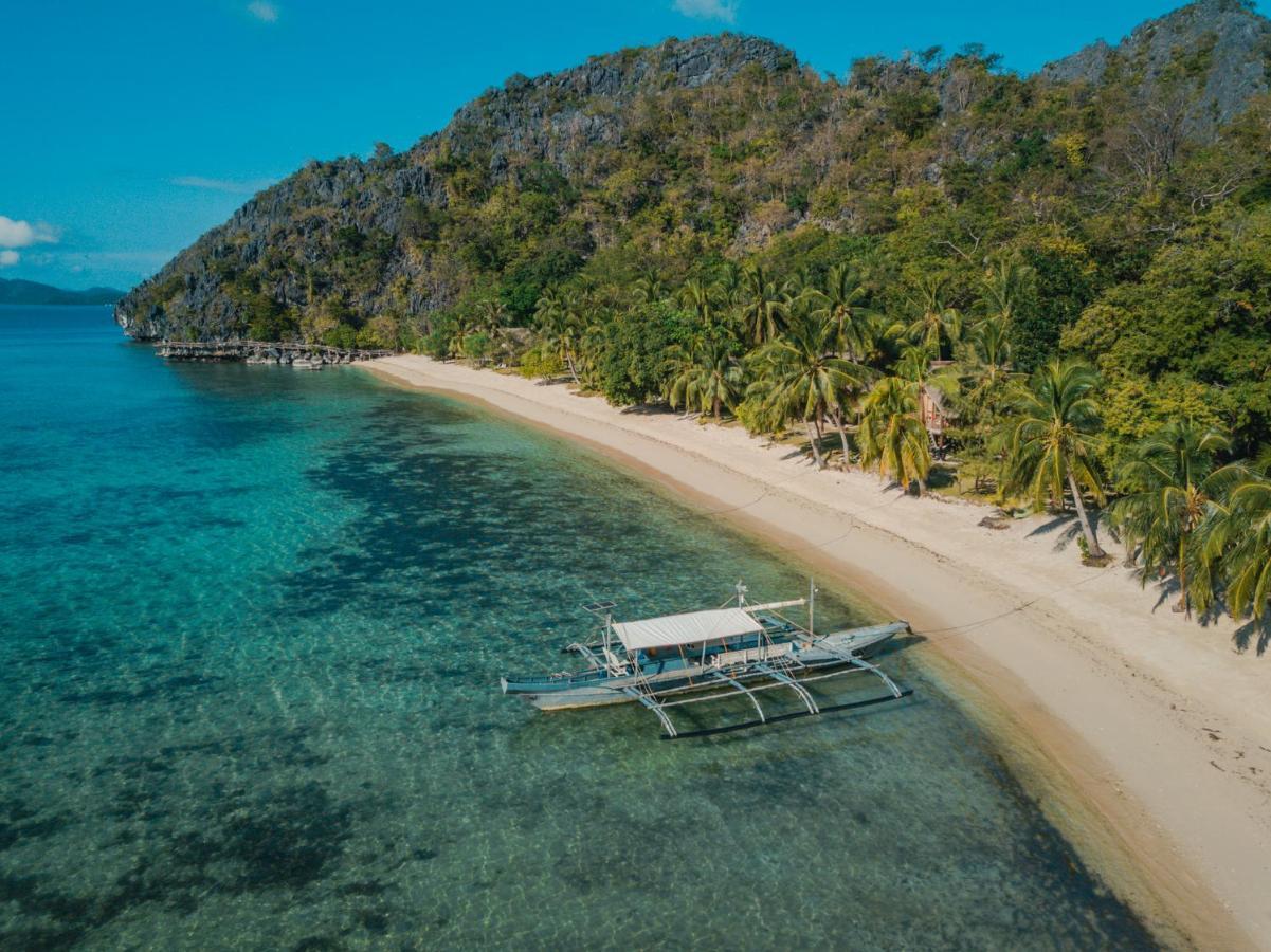 Sangat Island Dive Resort Coron Esterno foto