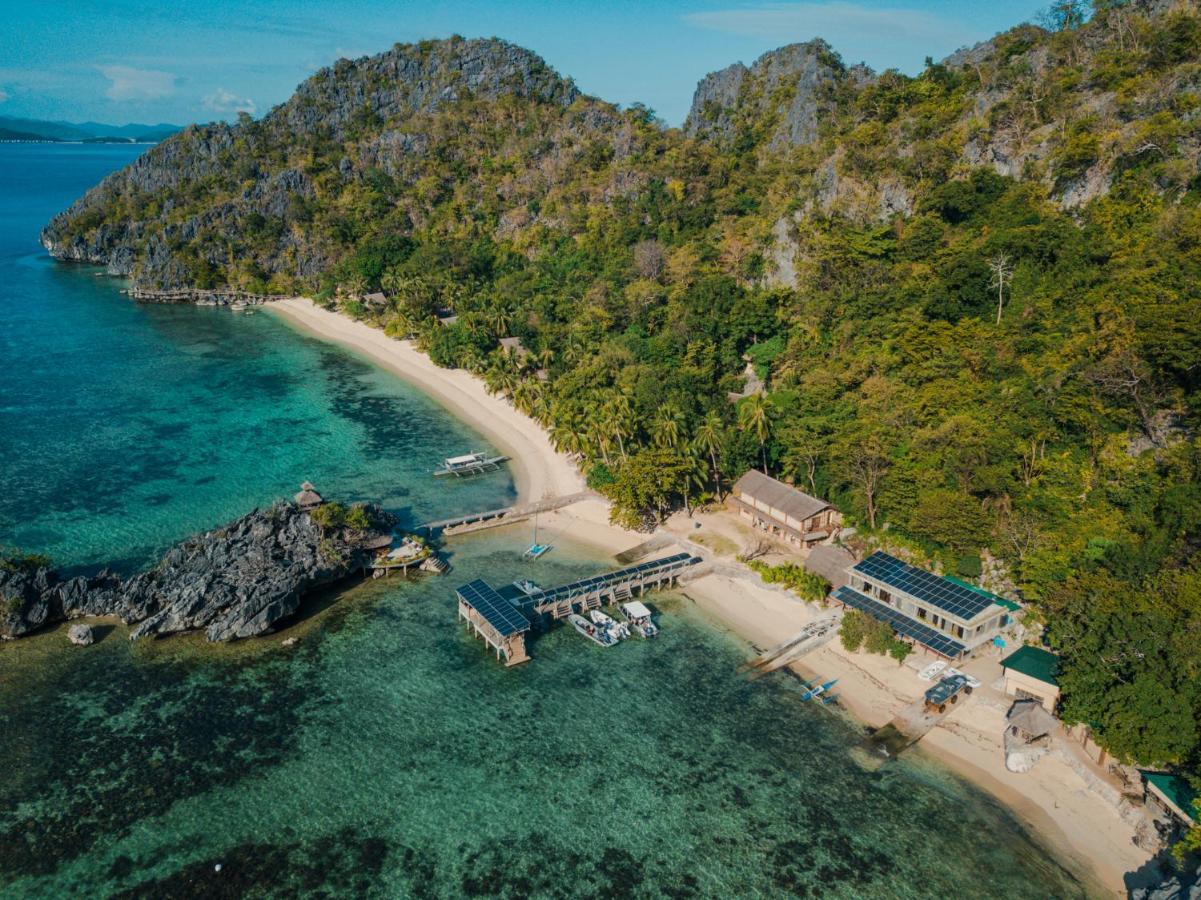 Sangat Island Dive Resort Coron Esterno foto