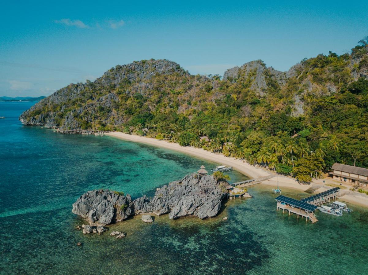 Sangat Island Dive Resort Coron Esterno foto