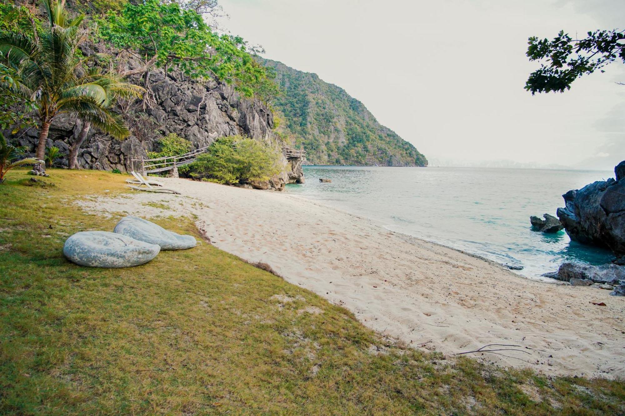 Sangat Island Dive Resort Coron Esterno foto