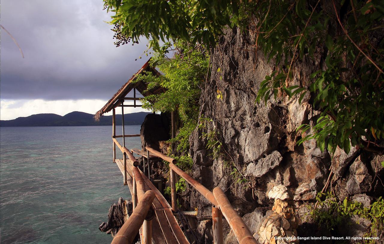 Sangat Island Dive Resort Coron Esterno foto